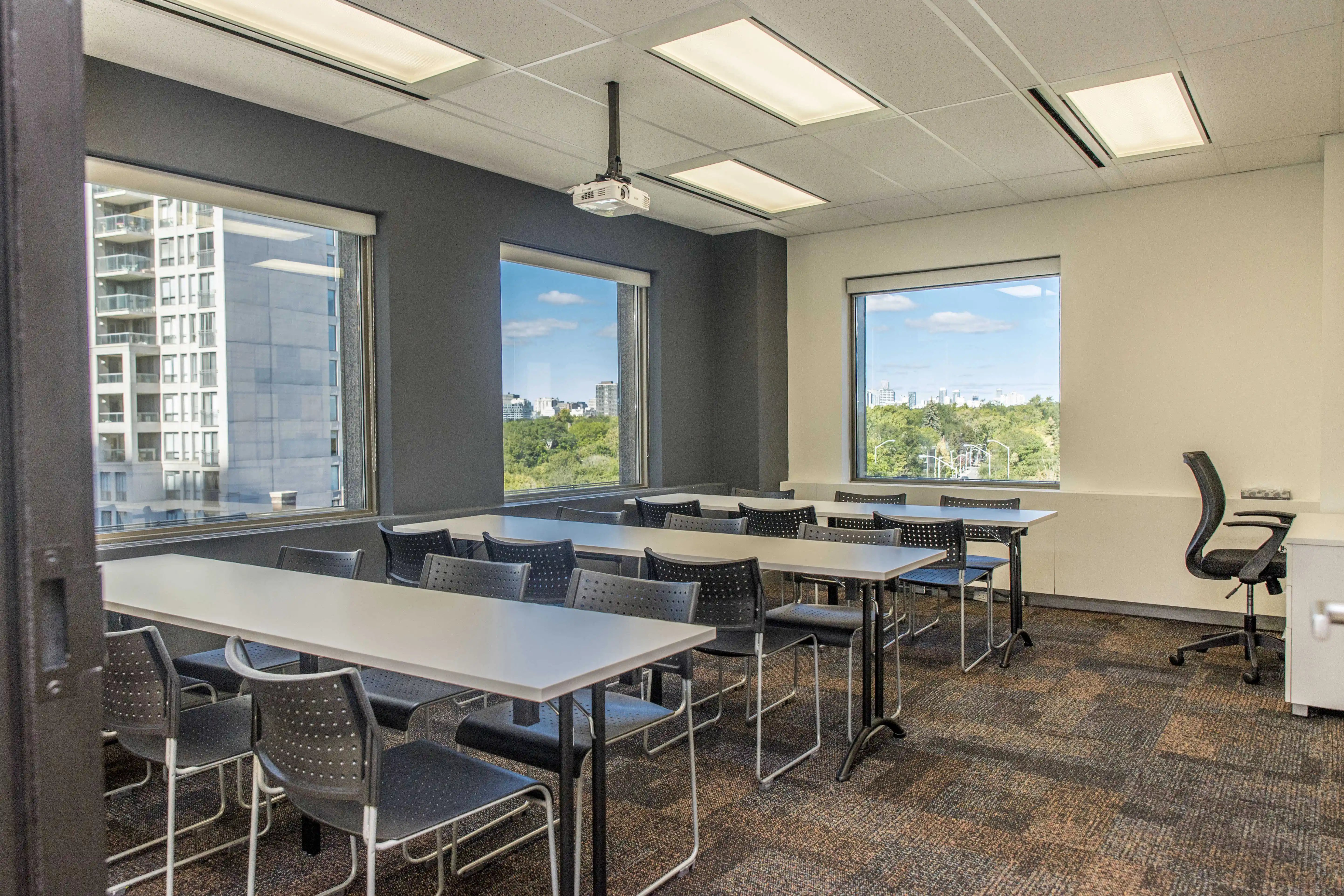 ILAC Toronto English School