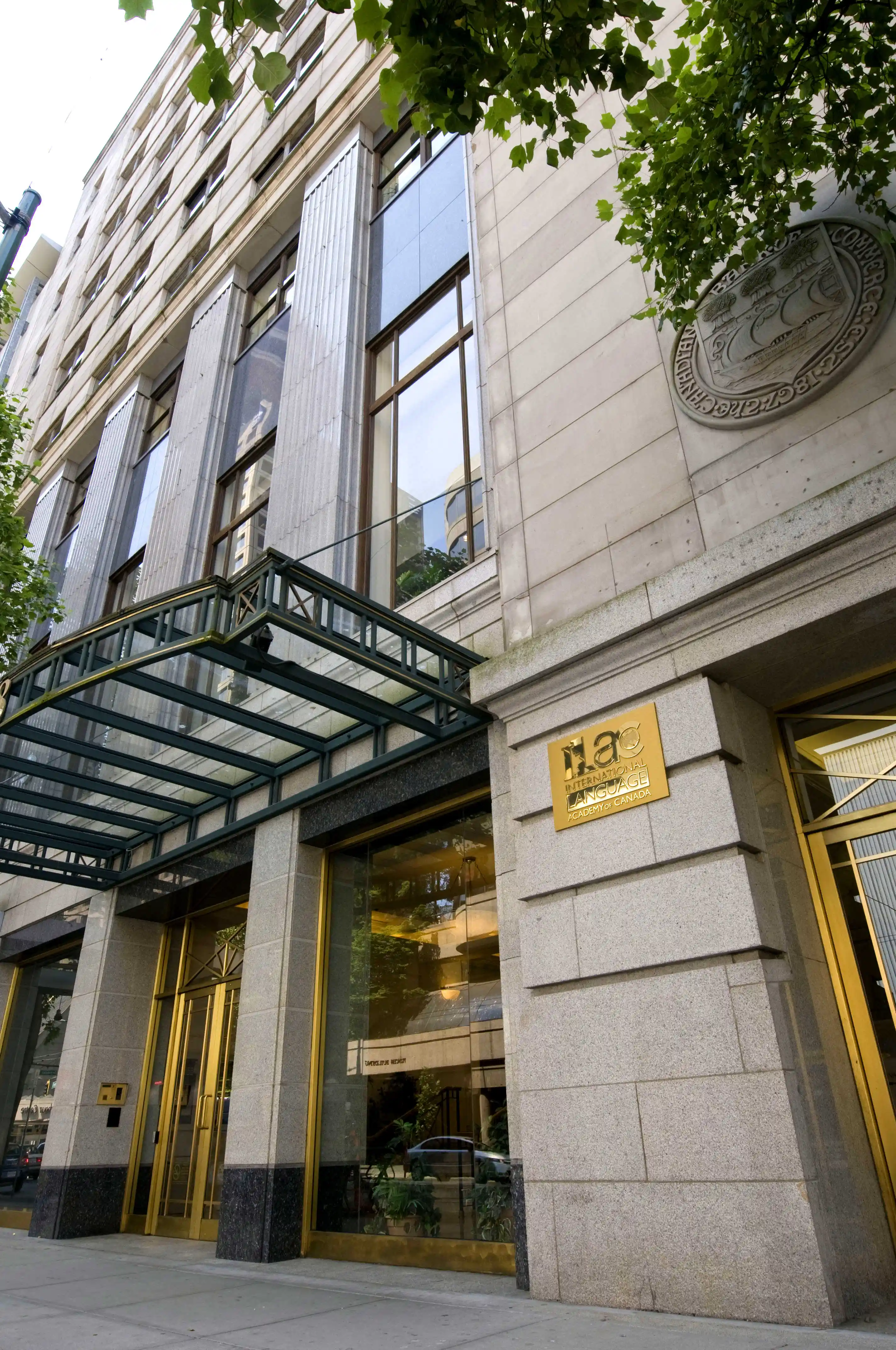 An image from Escuela de Inglés ILAC Vancouver