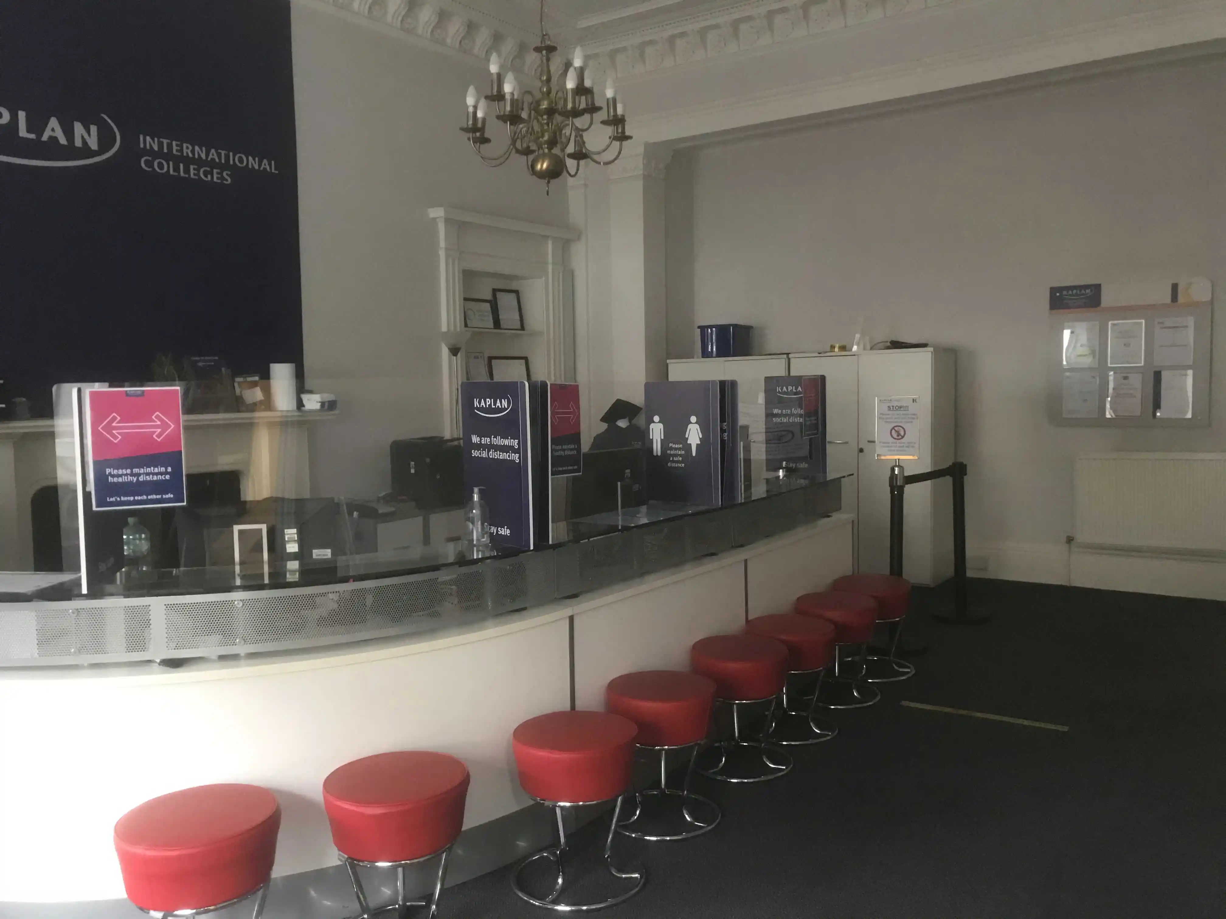 مدرسة  كابلان الإنجليزية  - أدنبرة