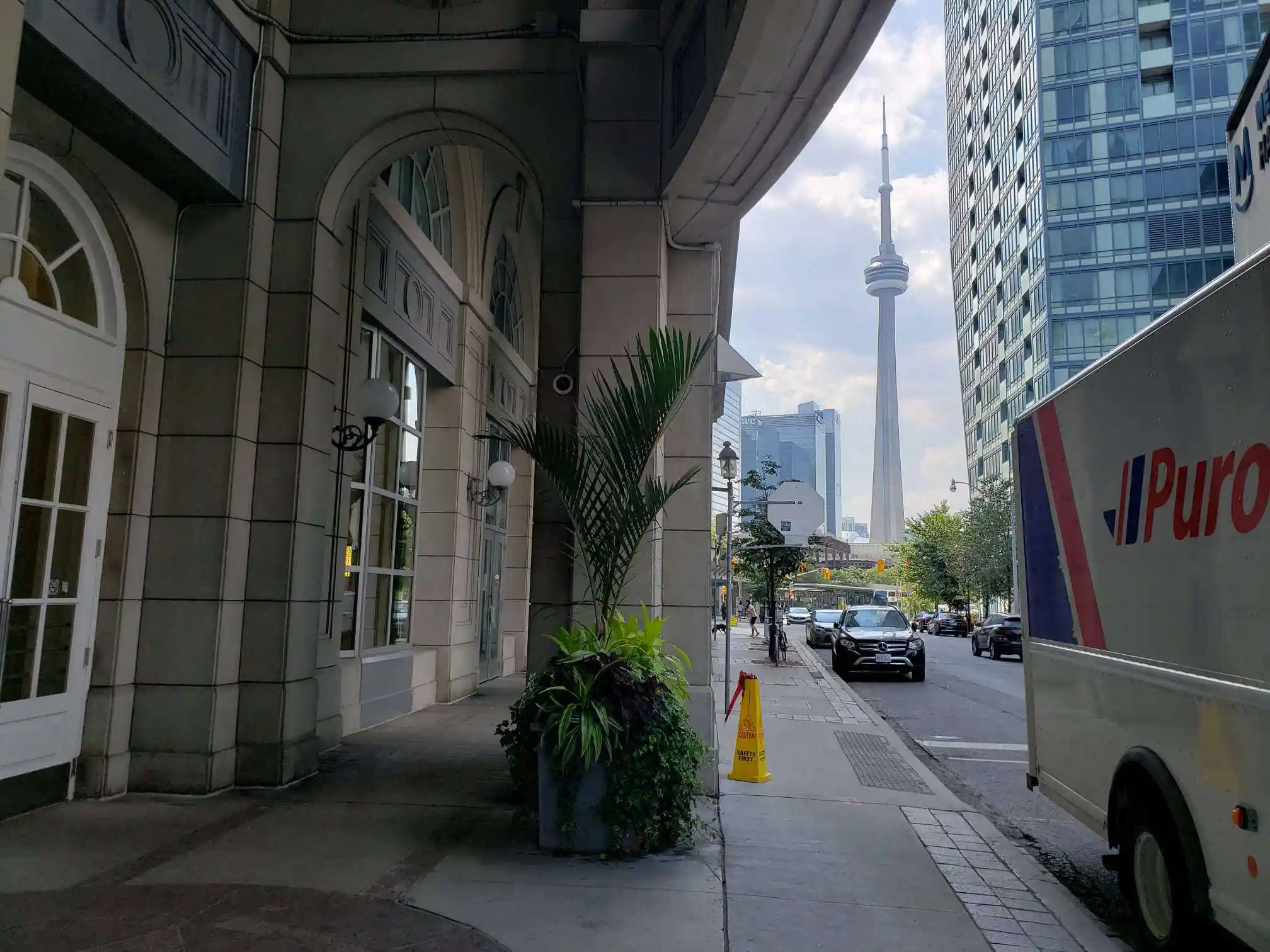 Kaplan Toronto English School